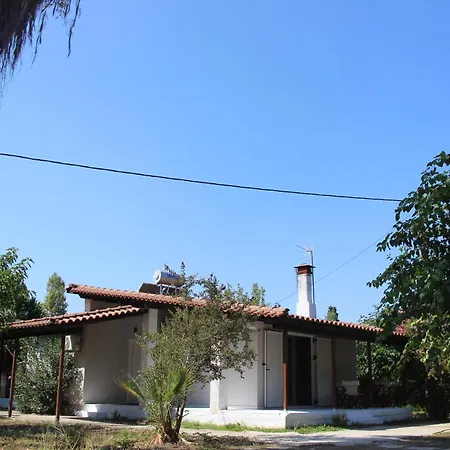 Sea Breeze בית נופש *