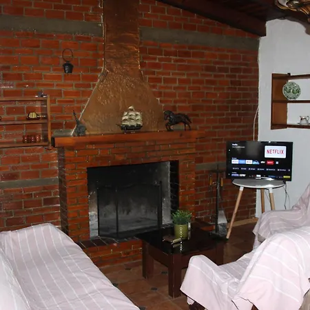 Sea Breeze בית נופש *